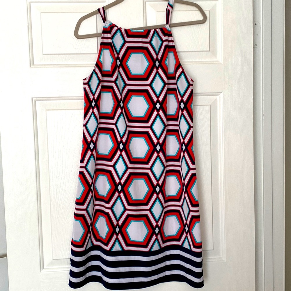 Crown and Ivy lightweight honeycomb dress. Flowy dress with scoop neck